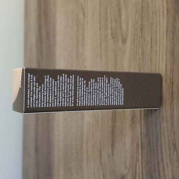 Becca Ultimate Coverage Longwear Concealer - Cream - Picture 4 of 12